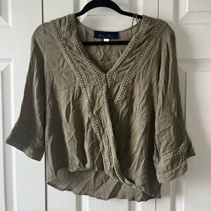 Green long sleeve blouse